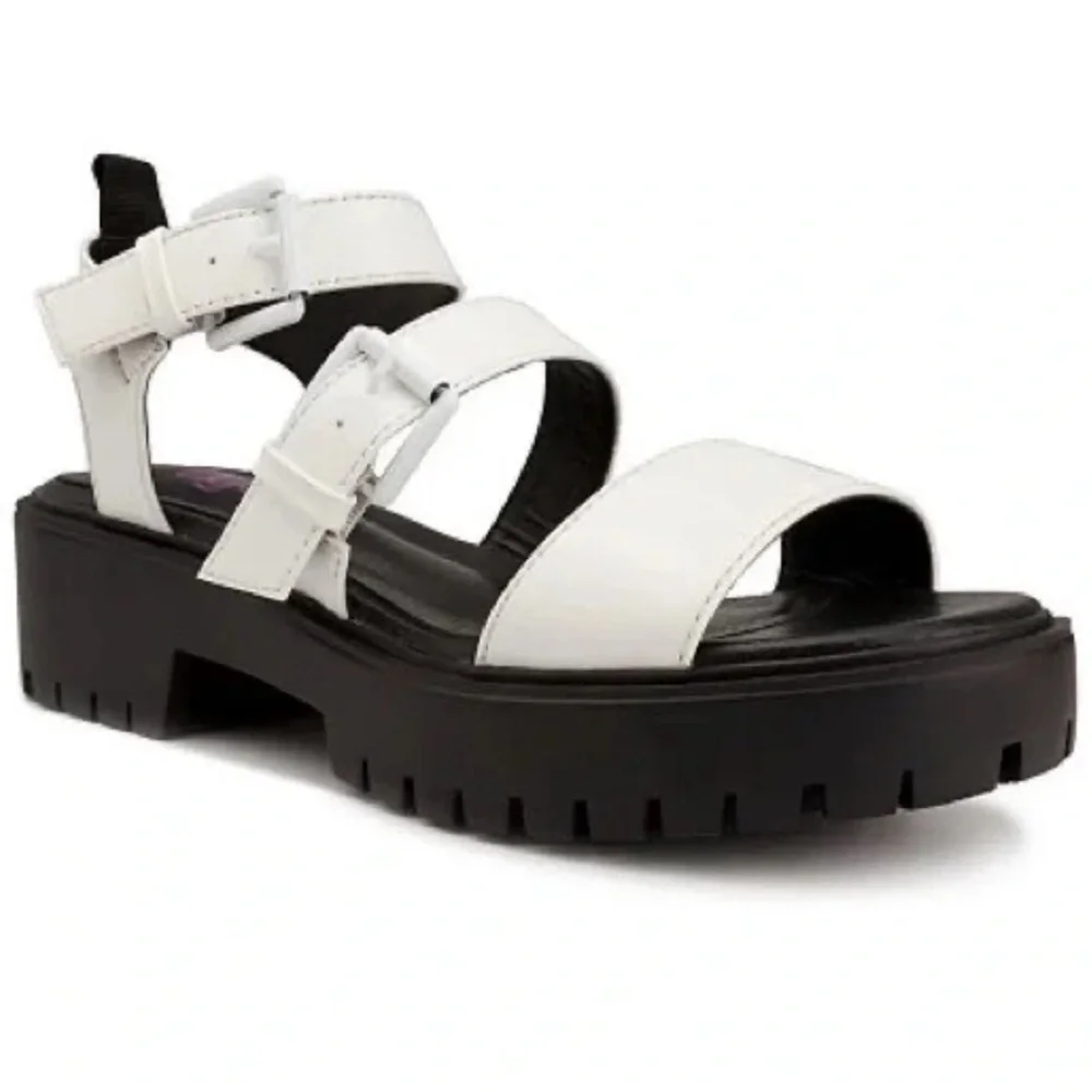 Sugar Indigo Women’s Platform Buckle Sandals